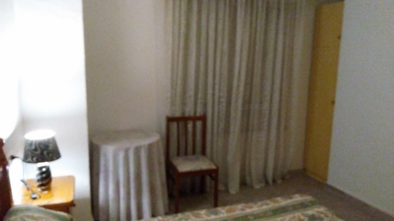 Pensión-Hostal Mari Loli Guardamar del Segura Exterior foto